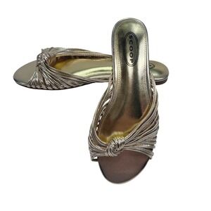 Scoop Gold Metallic Slide Sandals Knot Strap Flat Women's Size 8